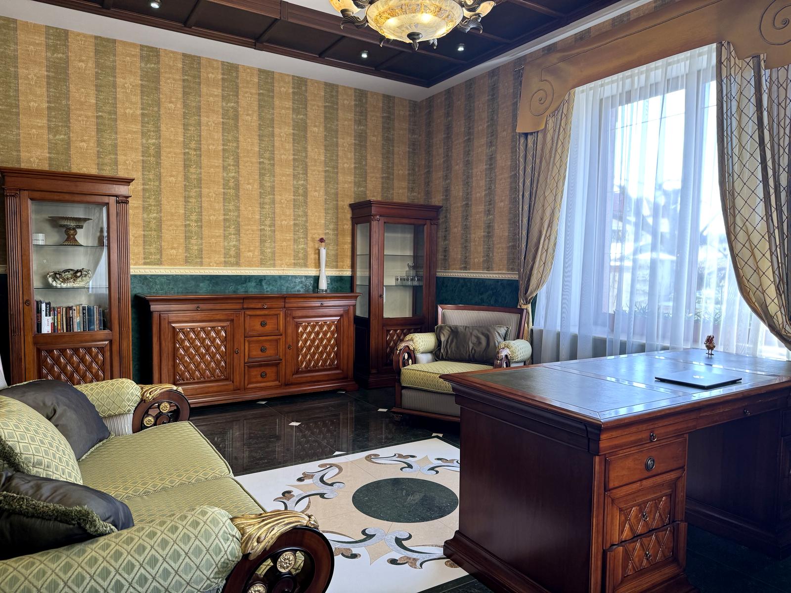 Дом по адресу ул. Бернардацци (площадь 520 м²) - imageAlt 8 Дом по адресу ул. Бернардацци (площадь 520 м²) - Atlanta.ua - imageAlt 8
