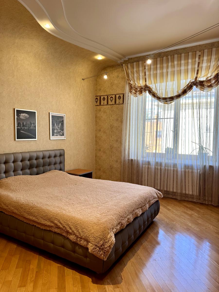 Дом по адресу ул. Бернардацци (площадь 520 м²) - imageAlt 14 Дом по адресу ул. Бернардацци (площадь 520 м²) - Atlanta.ua - imageAlt 14