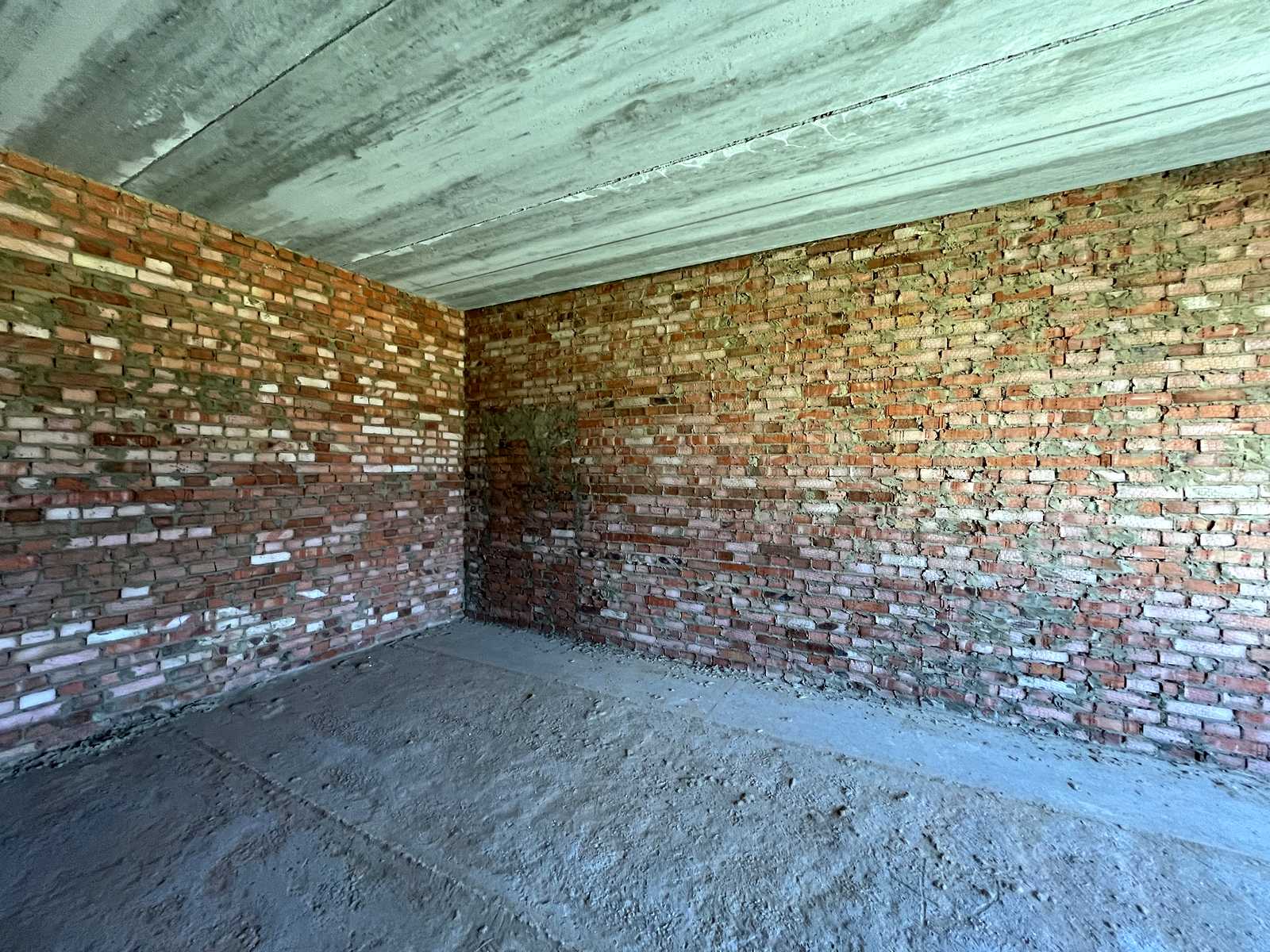 1862630659960073