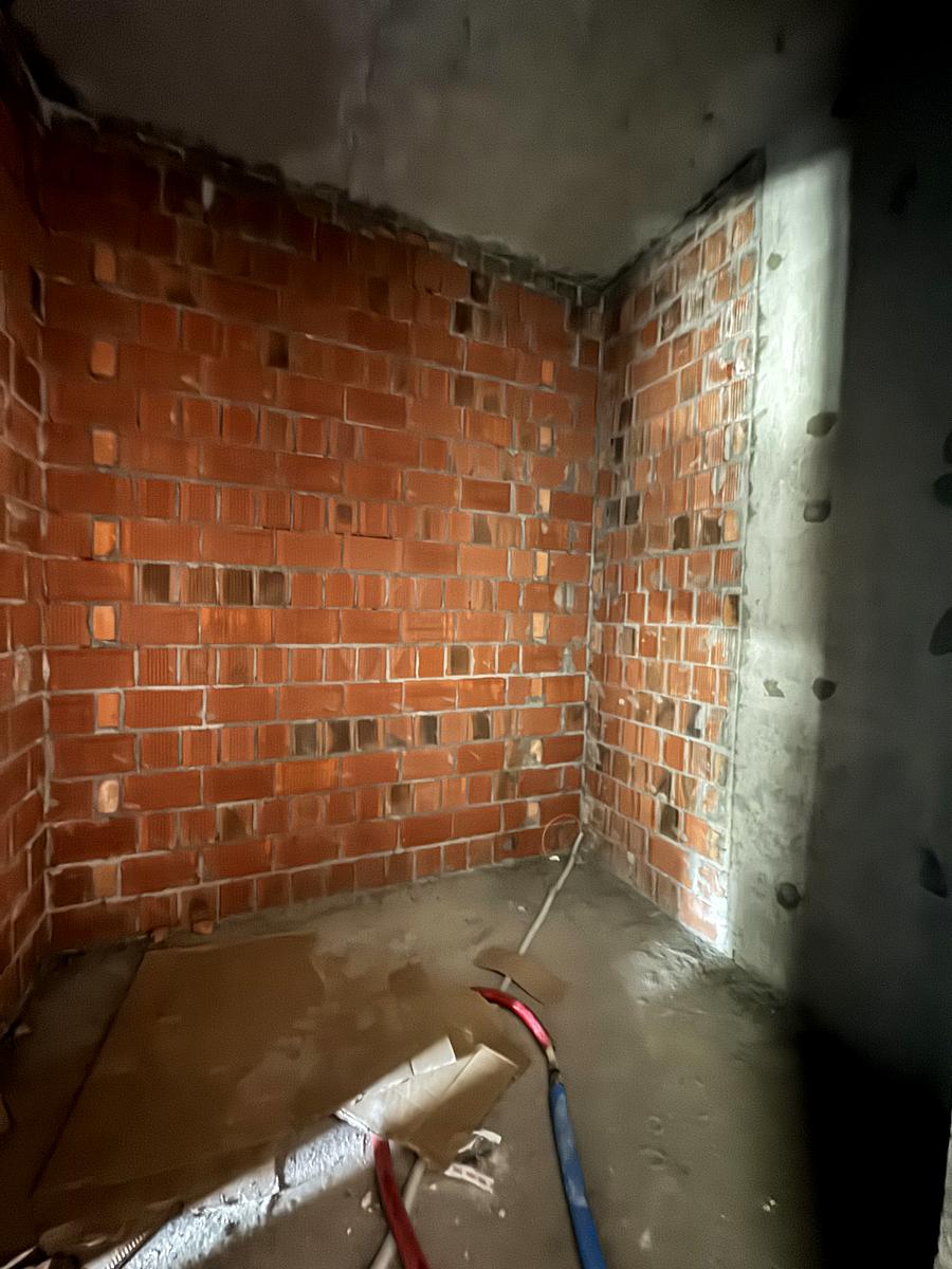 1862696036709861