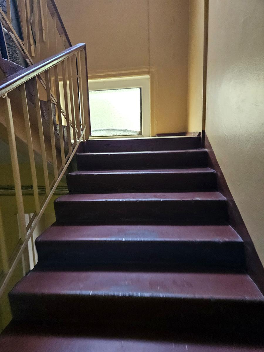 1862705048097348