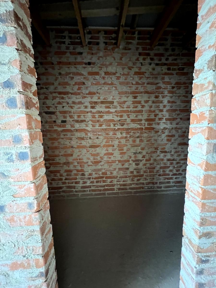 1862758795849683
