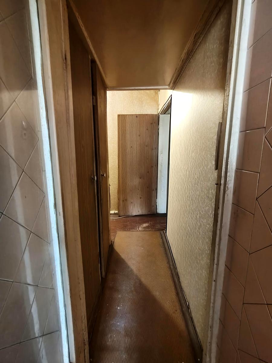 1862824894671043
