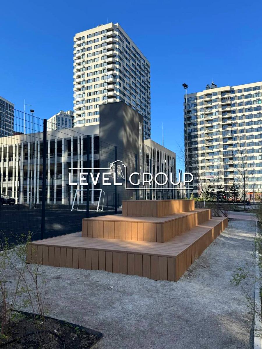 1862900446886938