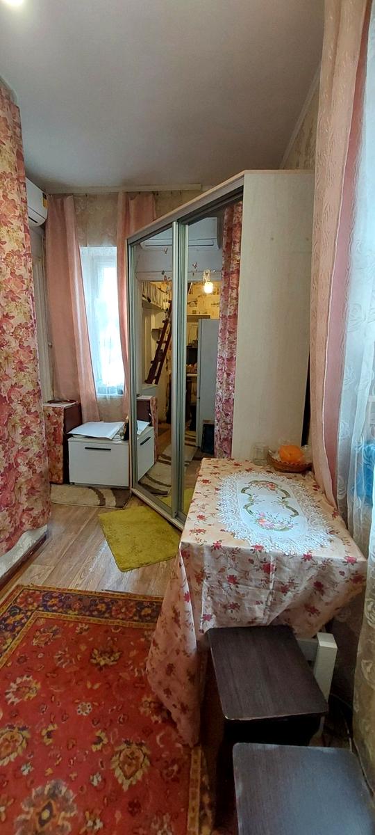 1862920898246556