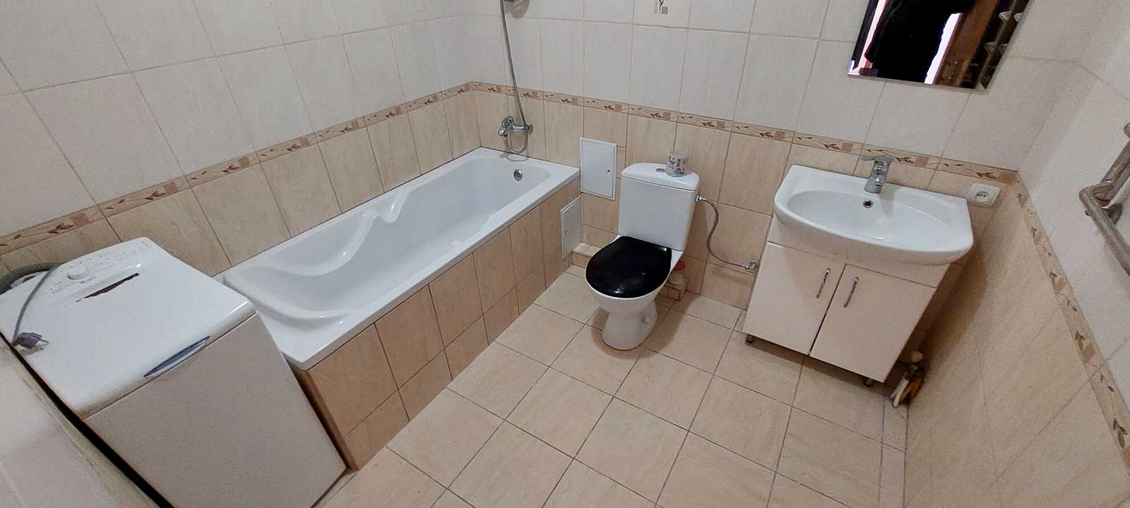 1862966079984151