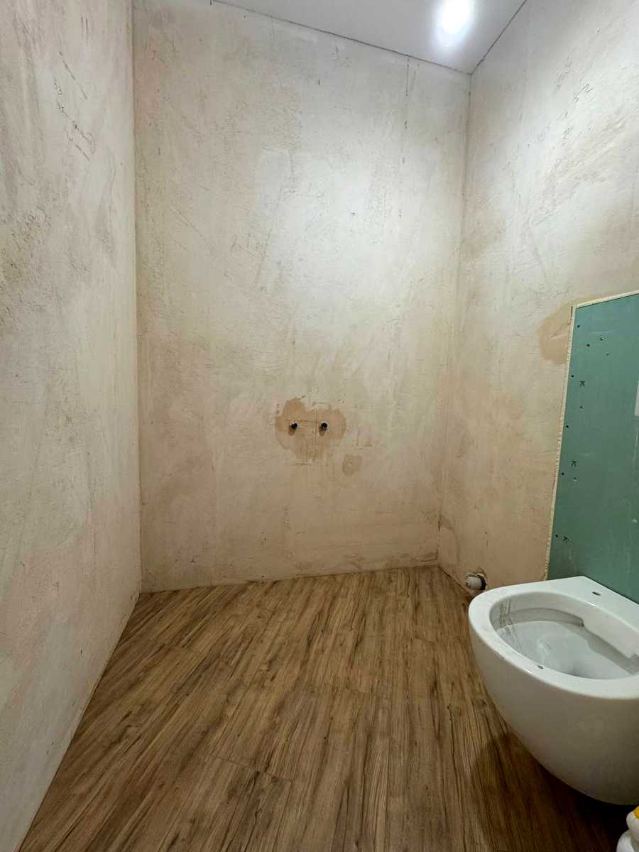 1862968948080207
