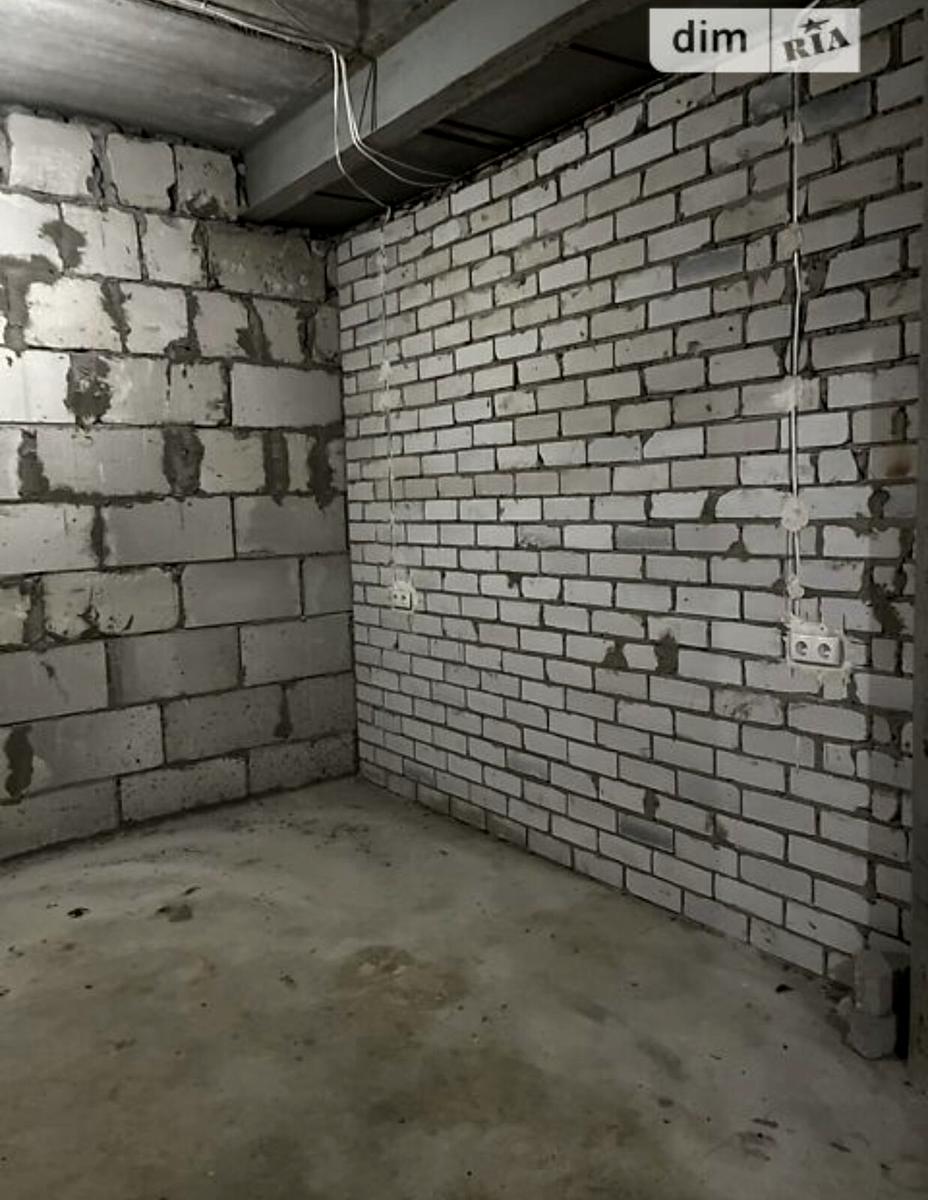 1862975816637277