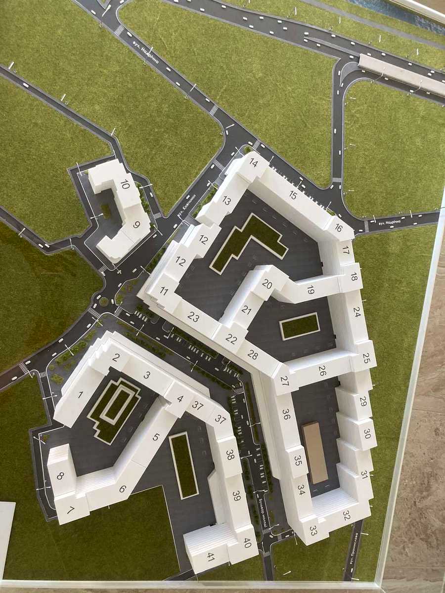 1862982380467376