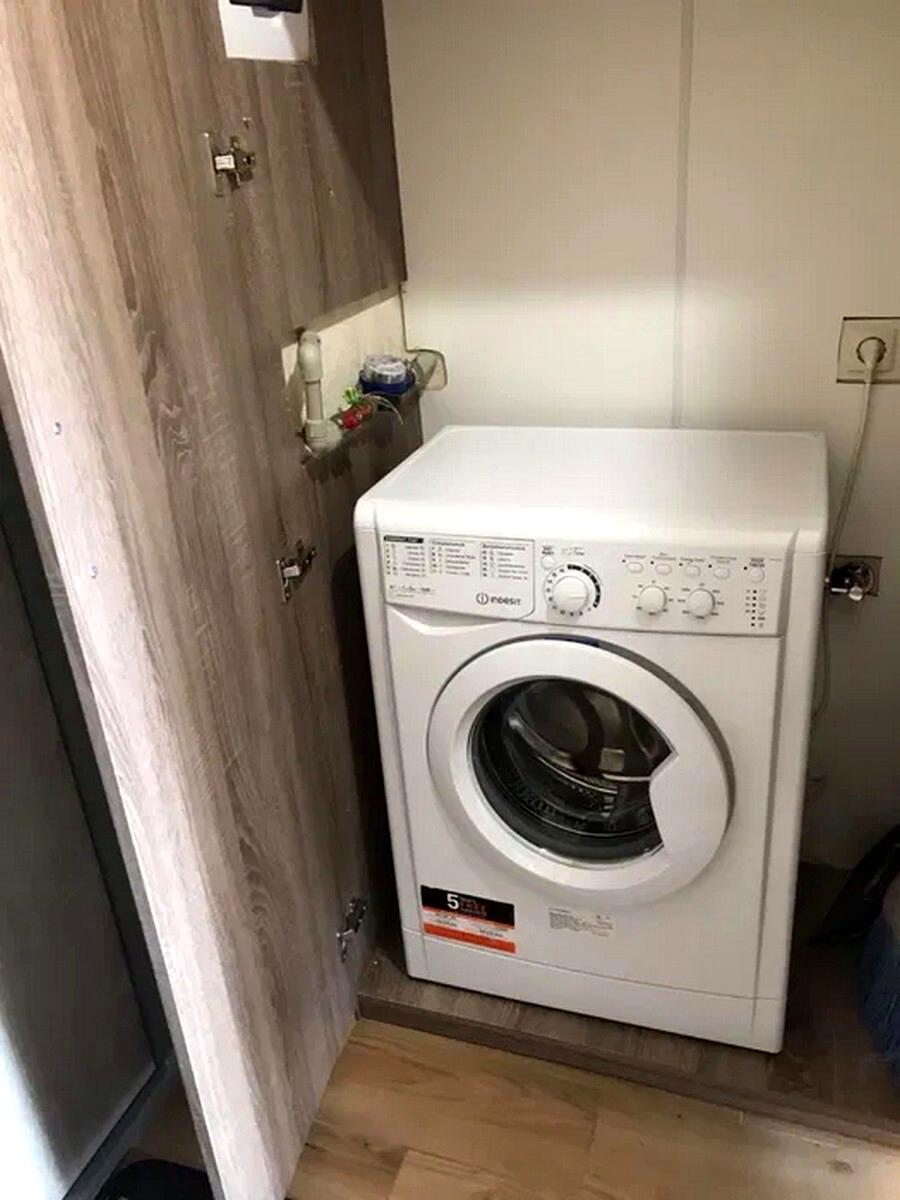 1862986325900264