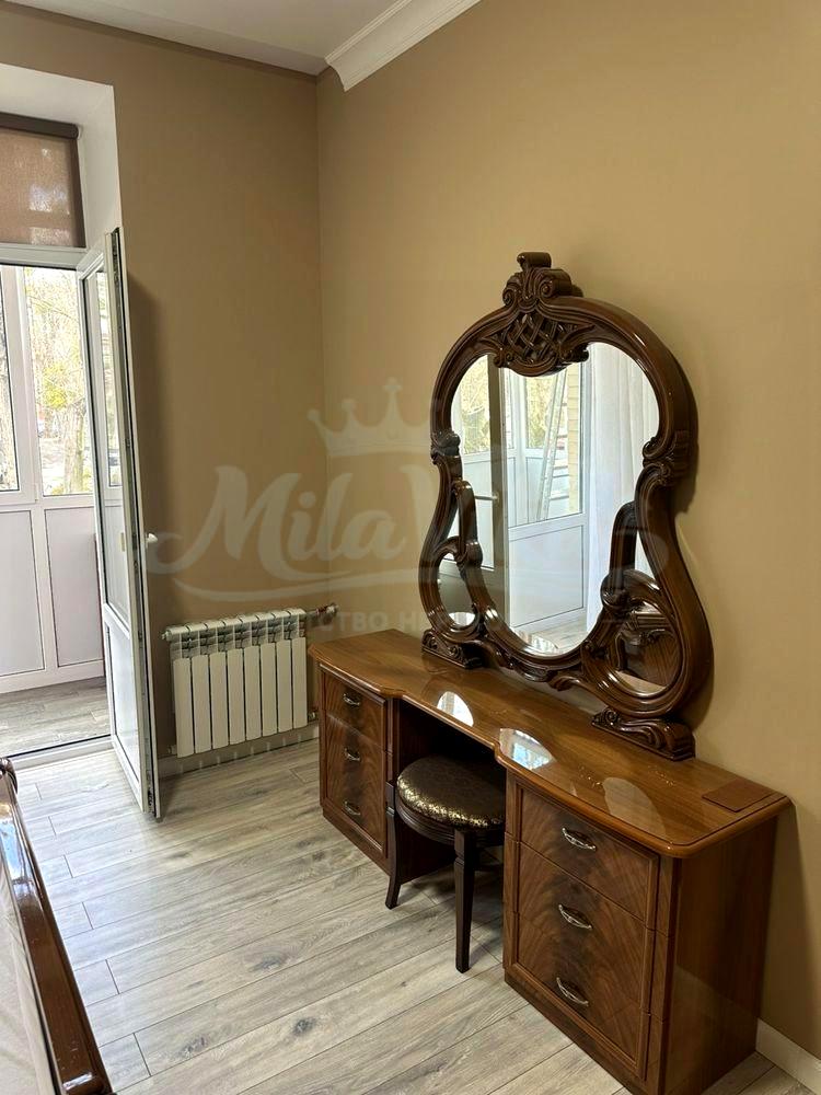 1862998447875978