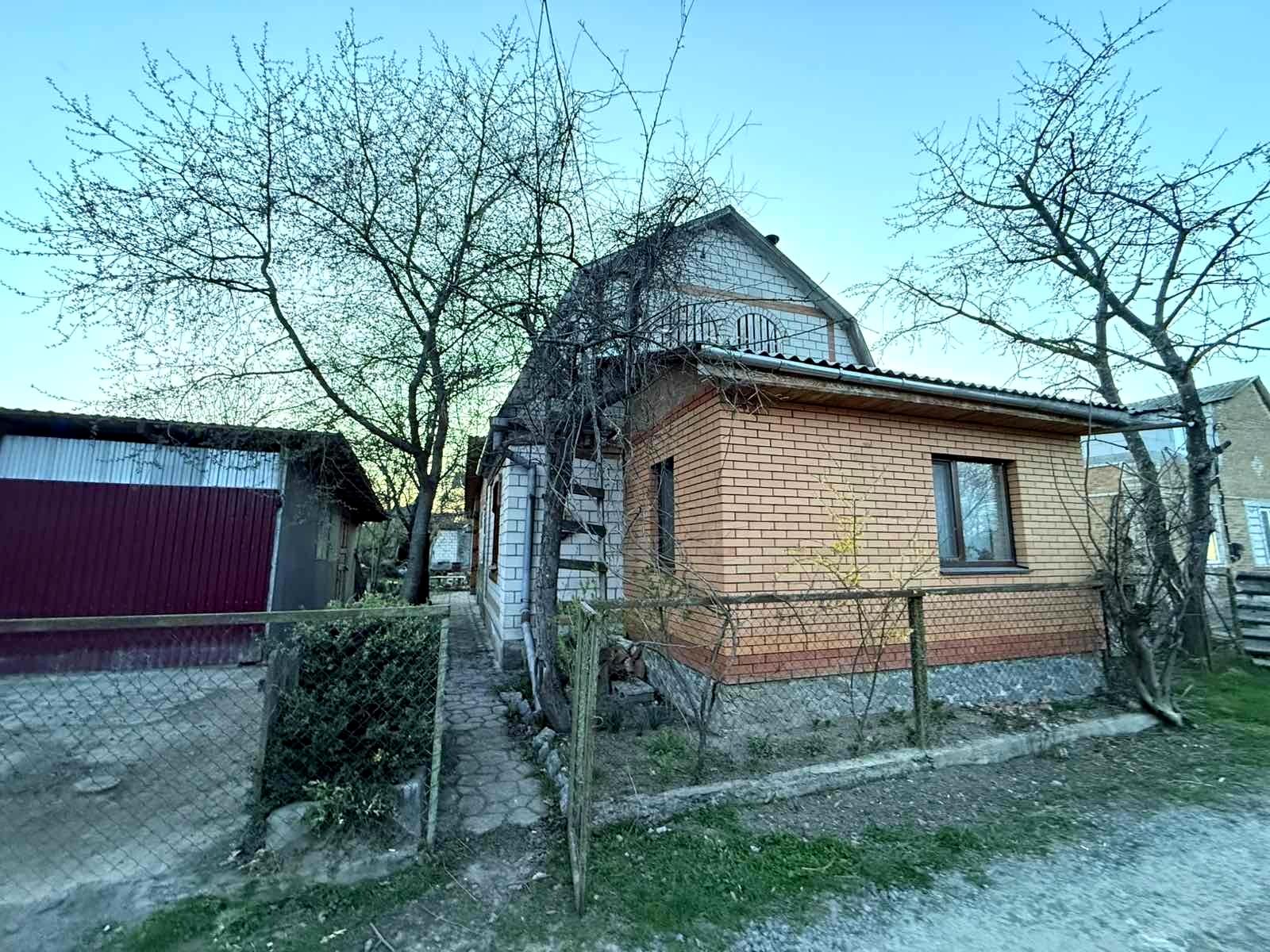 1862998947042764
