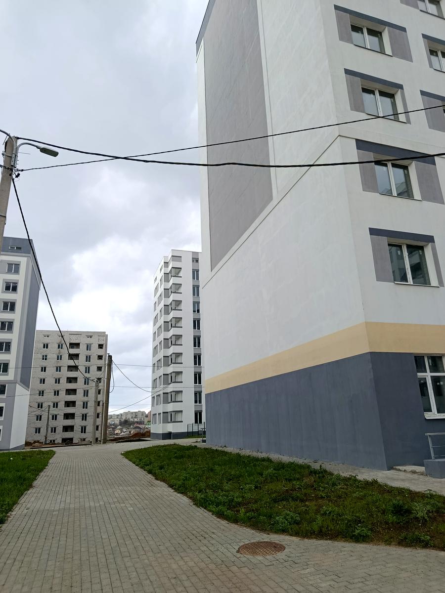 1863014124825440