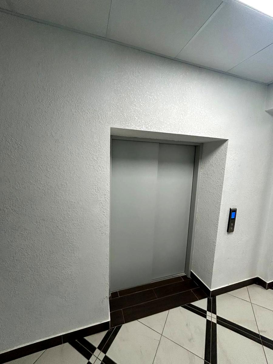 1863070416070504