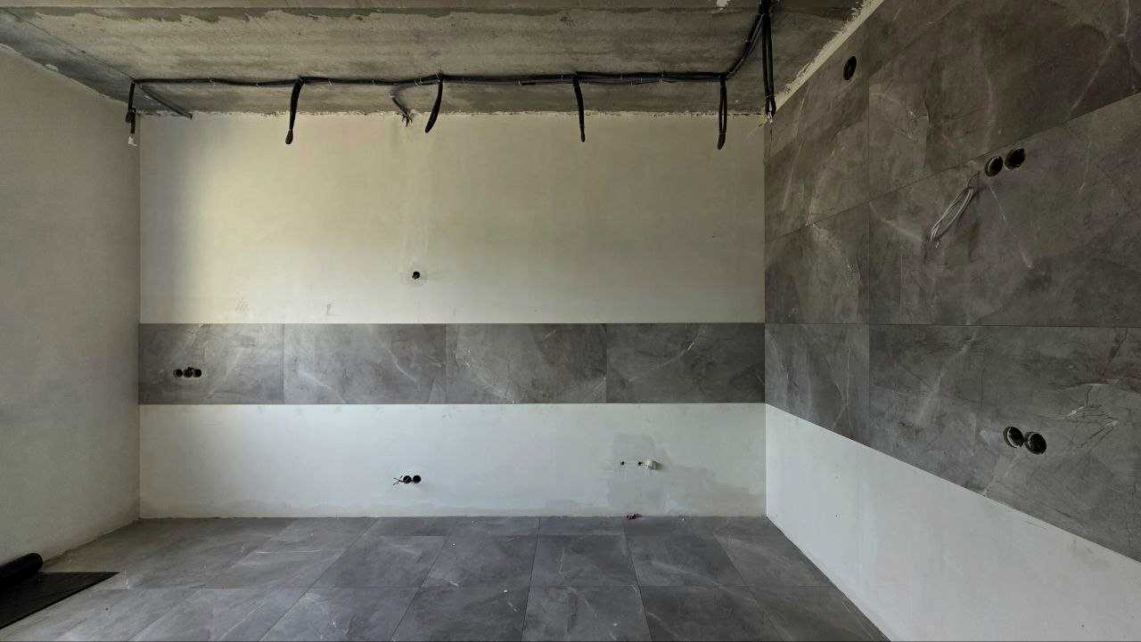 1863072740916015