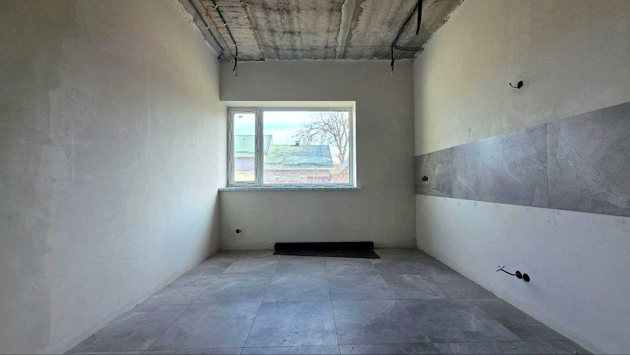 1863072741645591