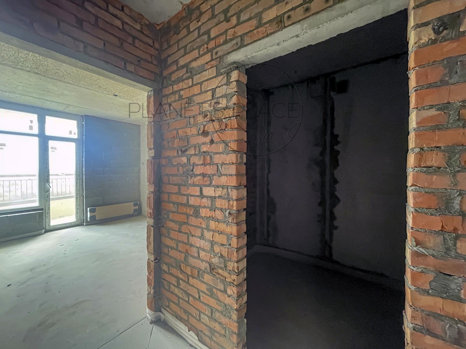 1863078607685086