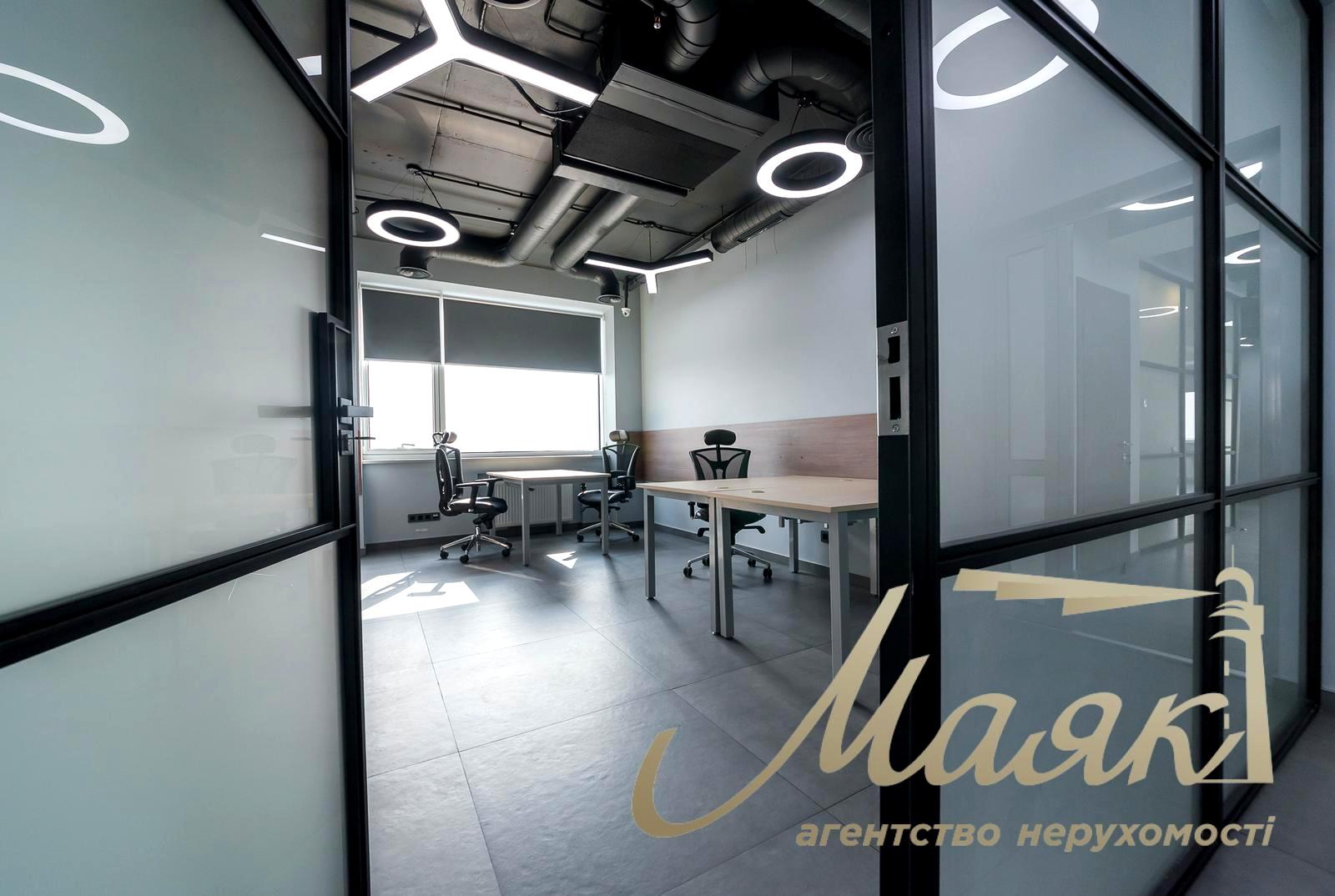 1863085325798805