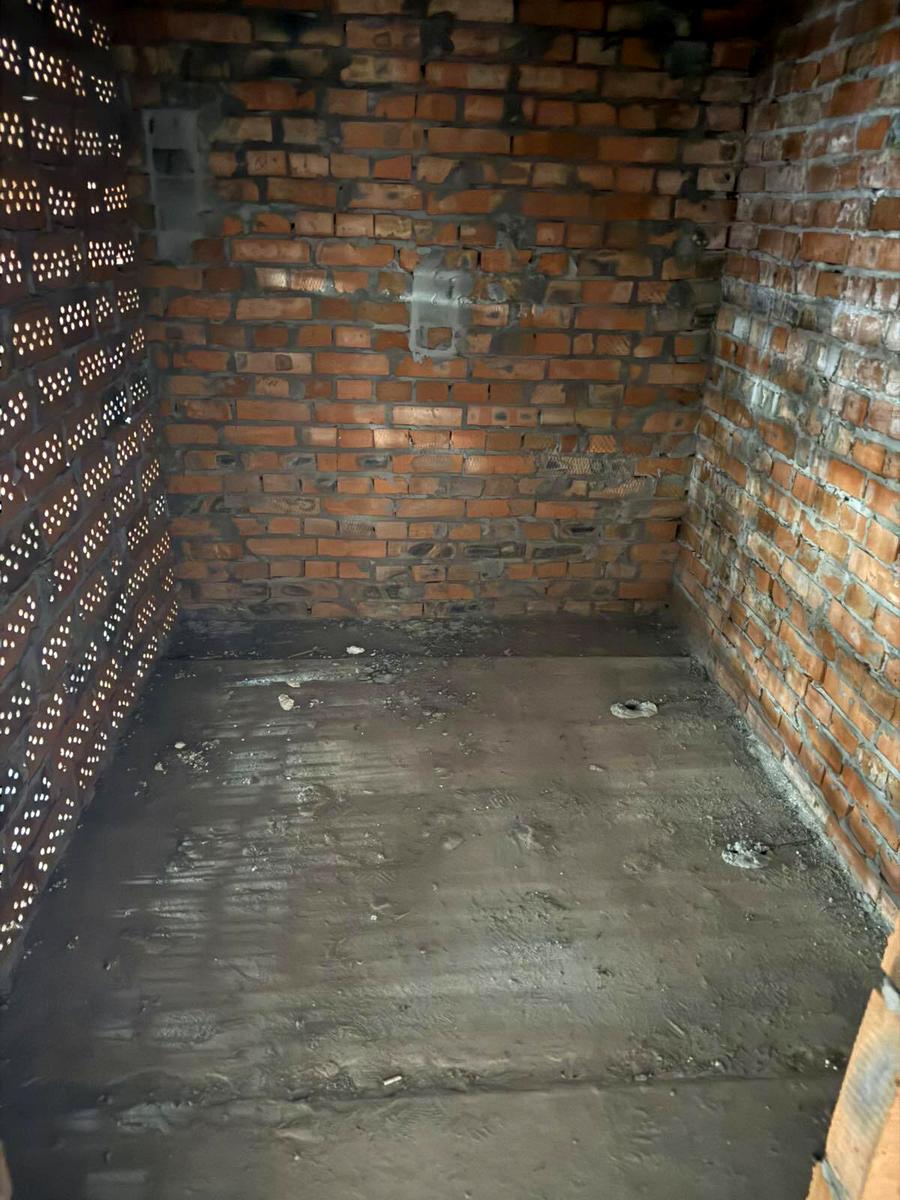 1863086995241530