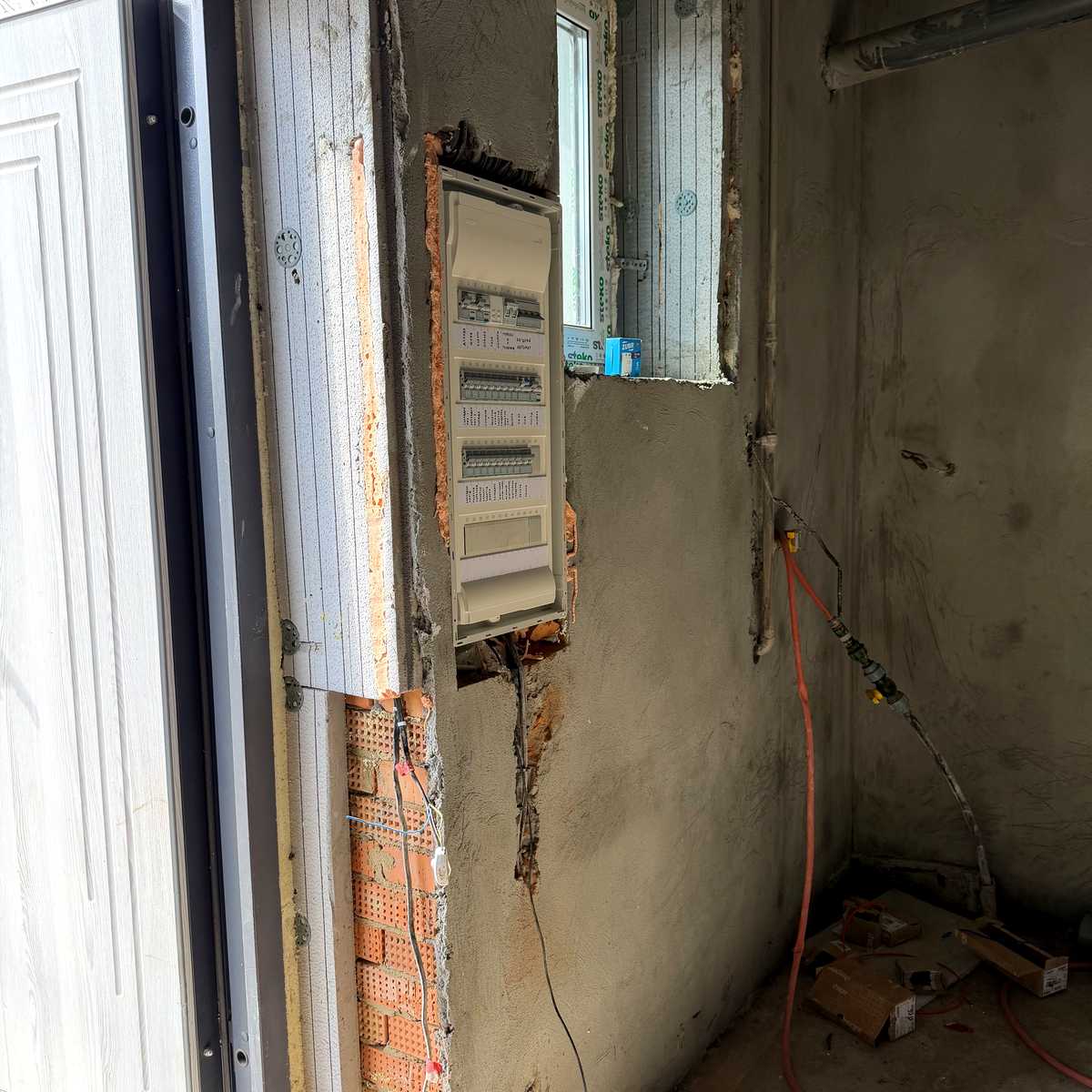1863109275102495