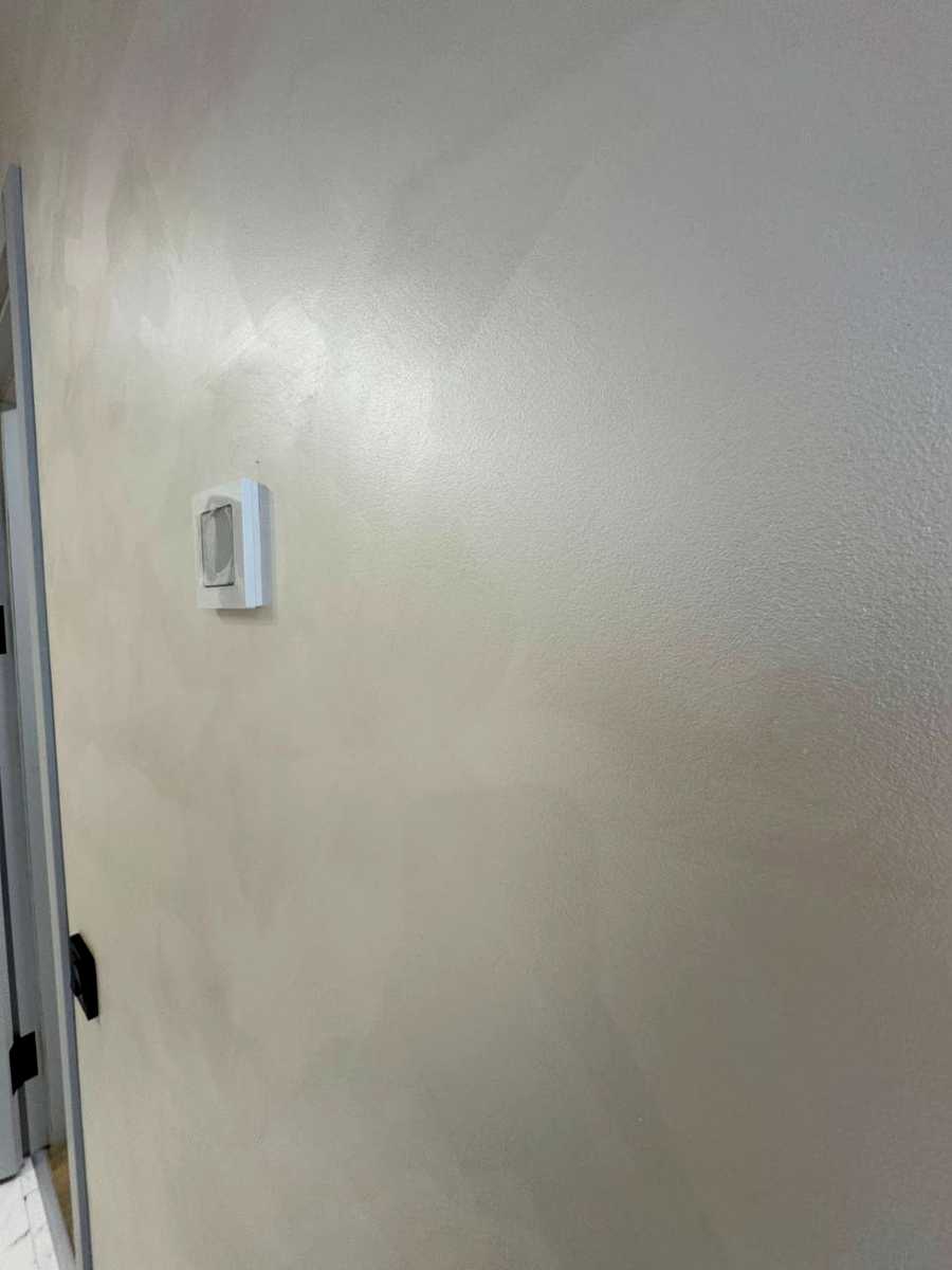 1863158846944945