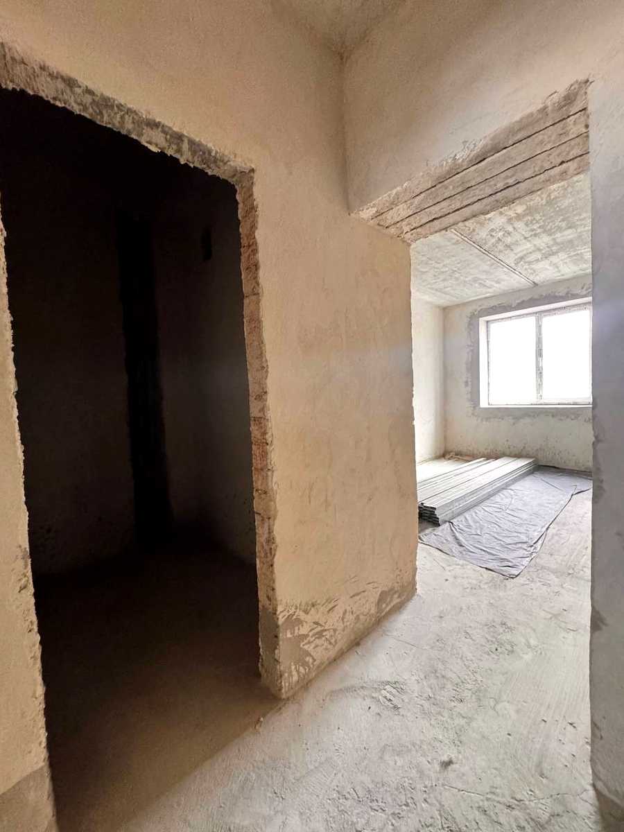 1863168799591629