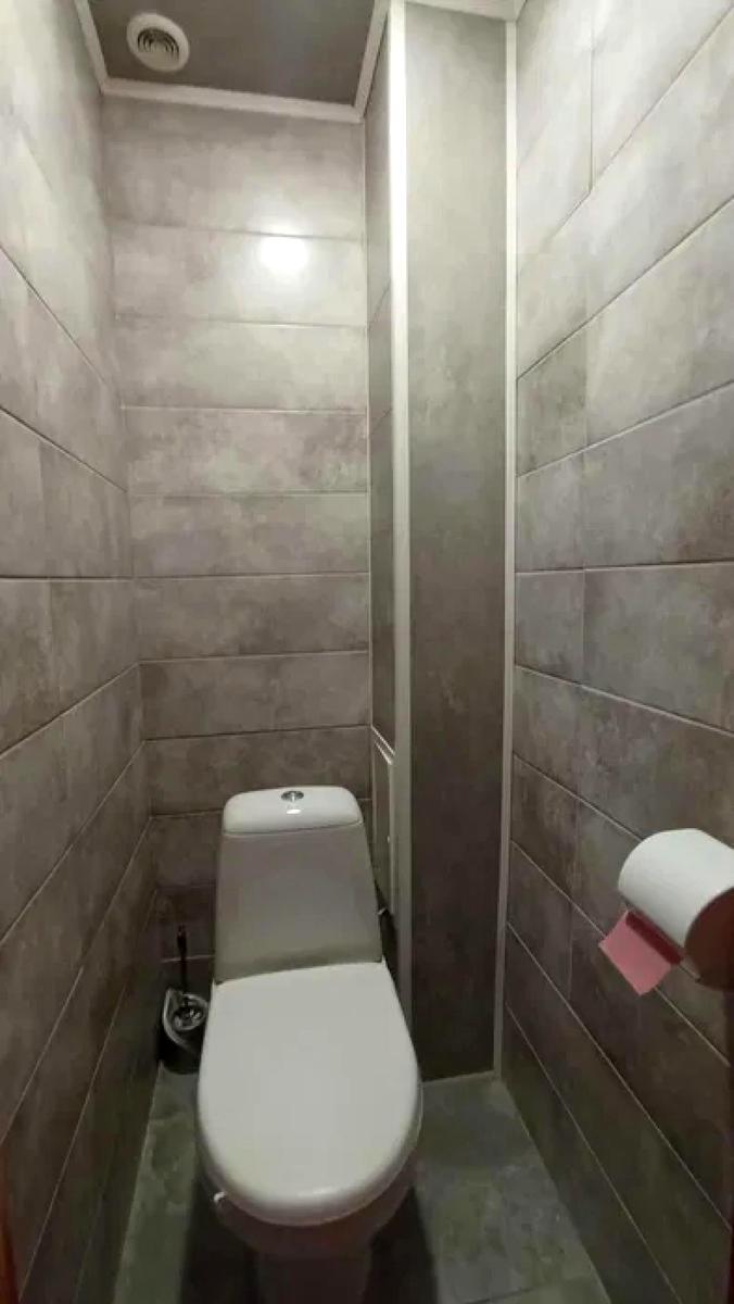 1863171657777936