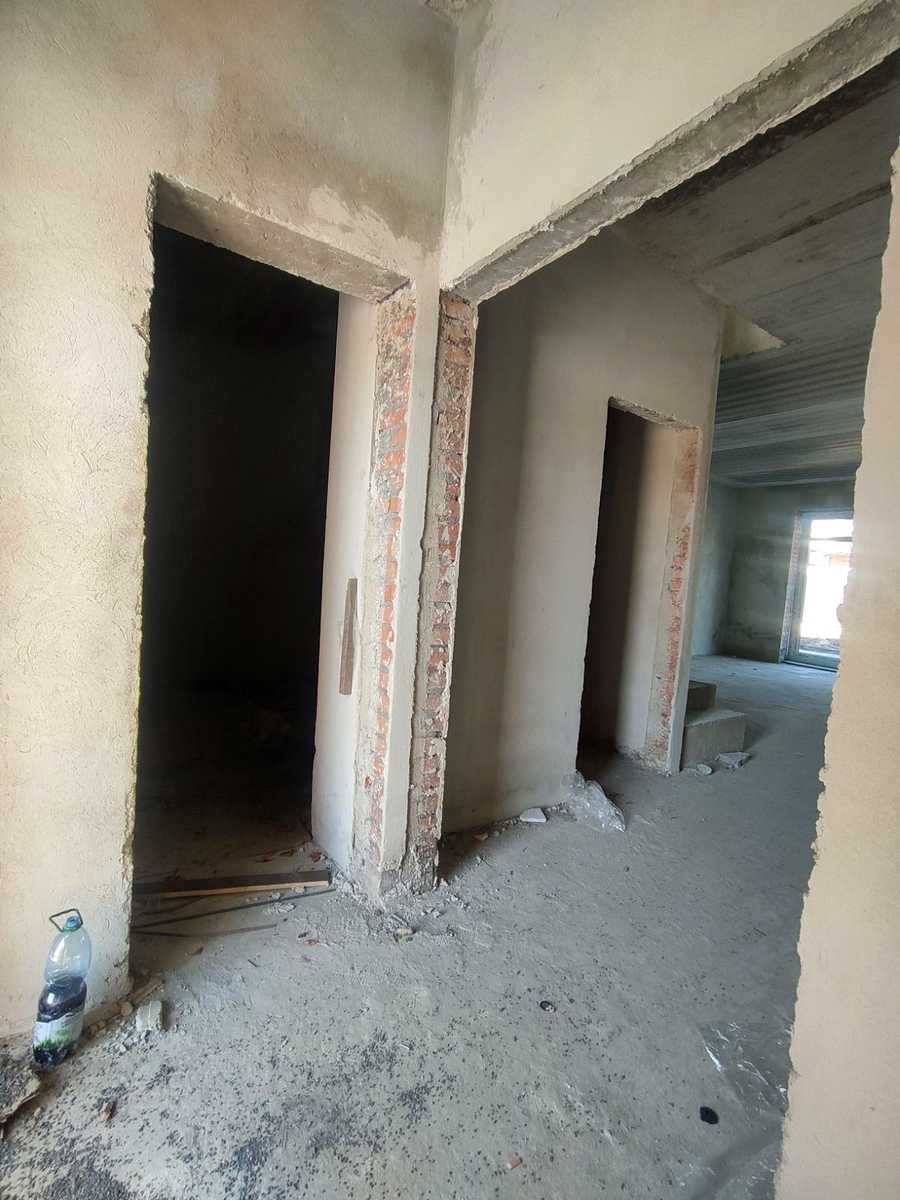 1863175706763872