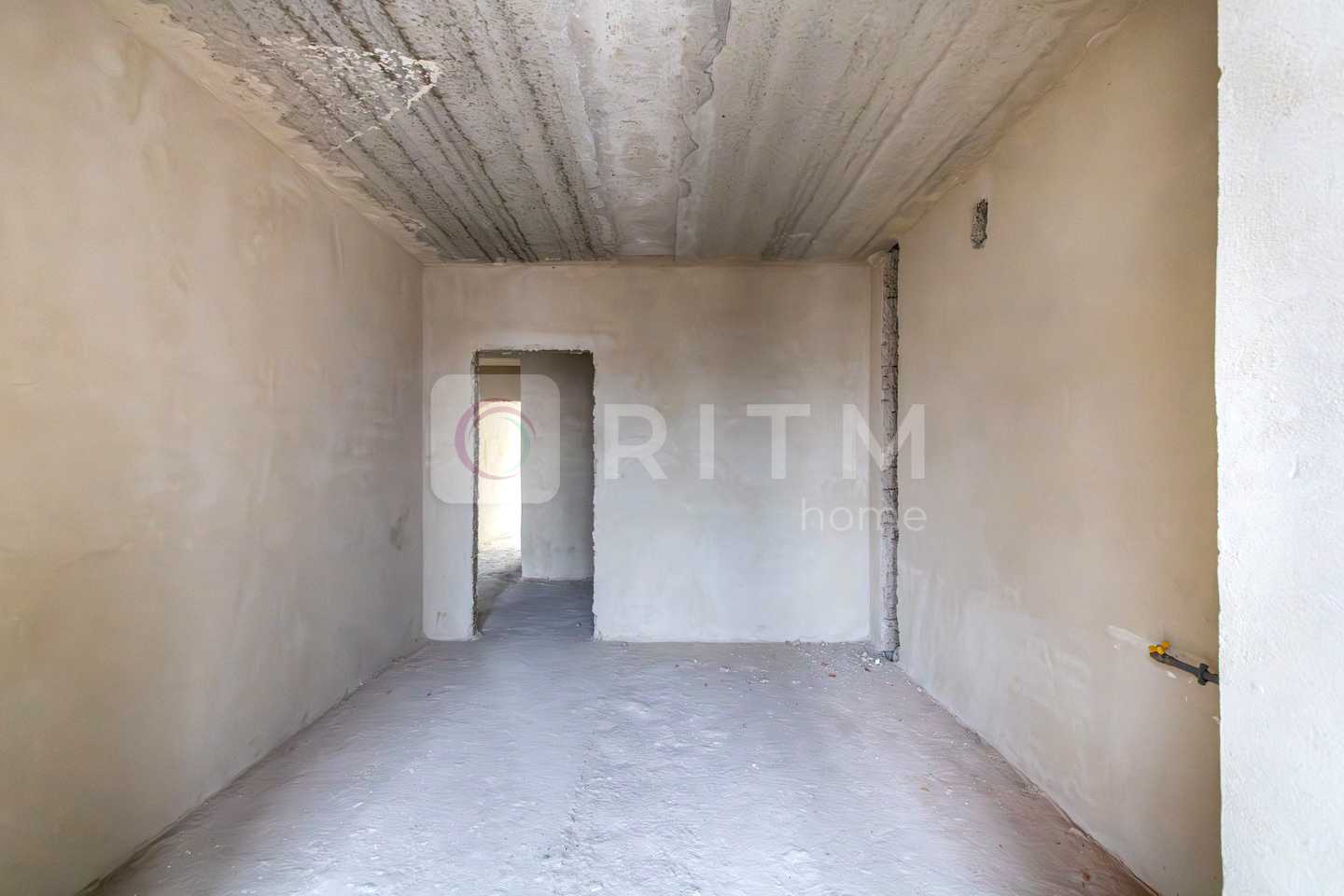 1863183151082847