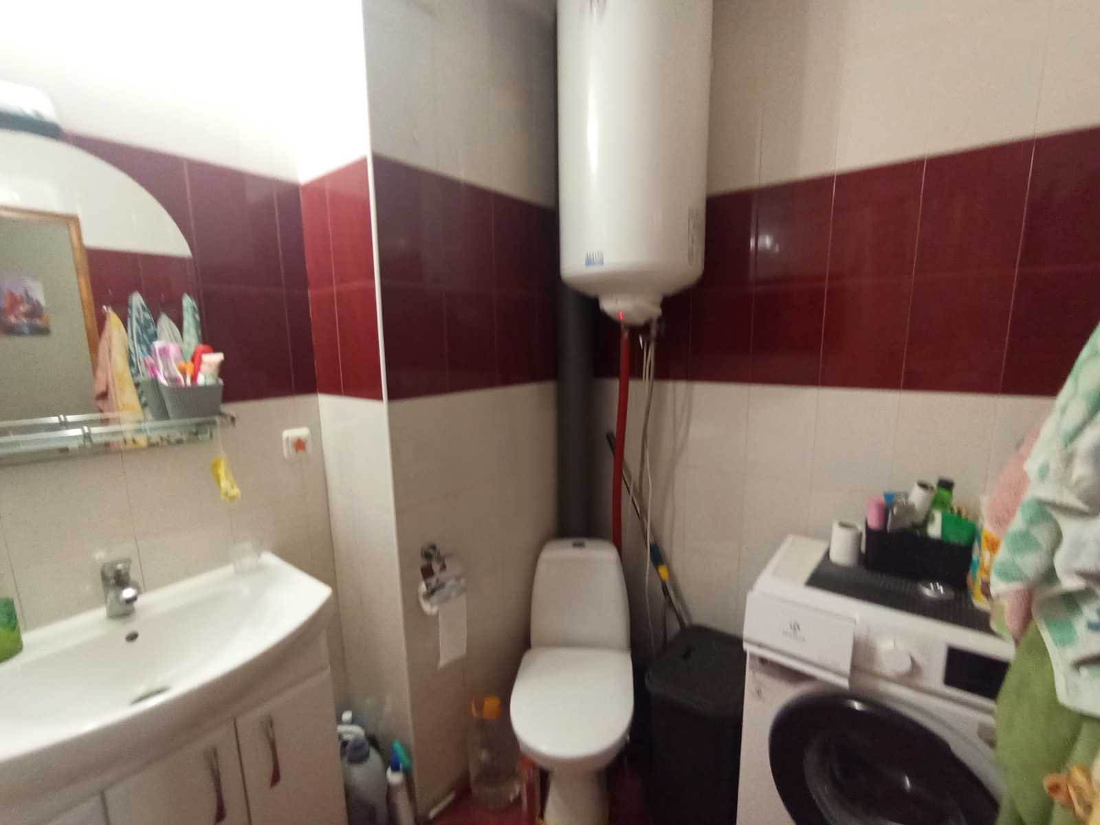 1863187678762127