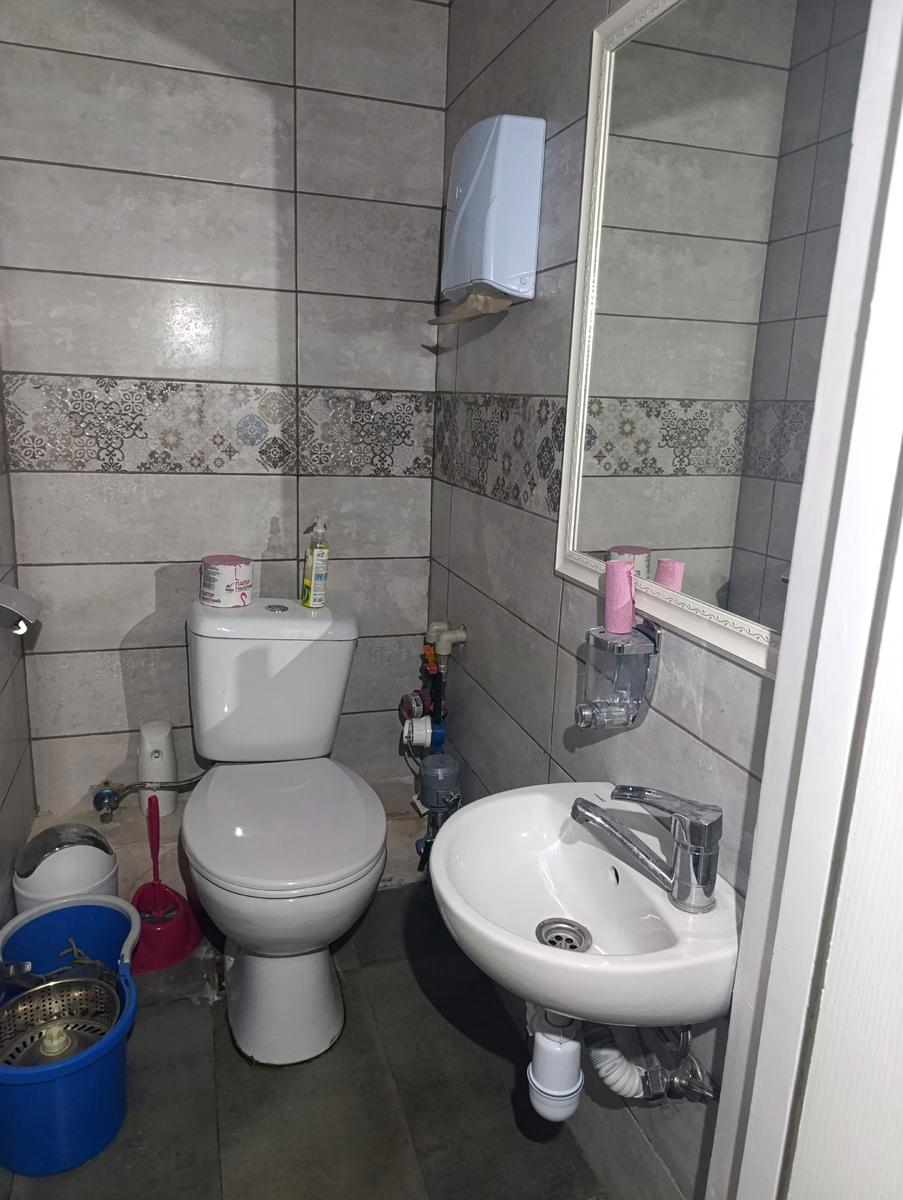 1863203848143381