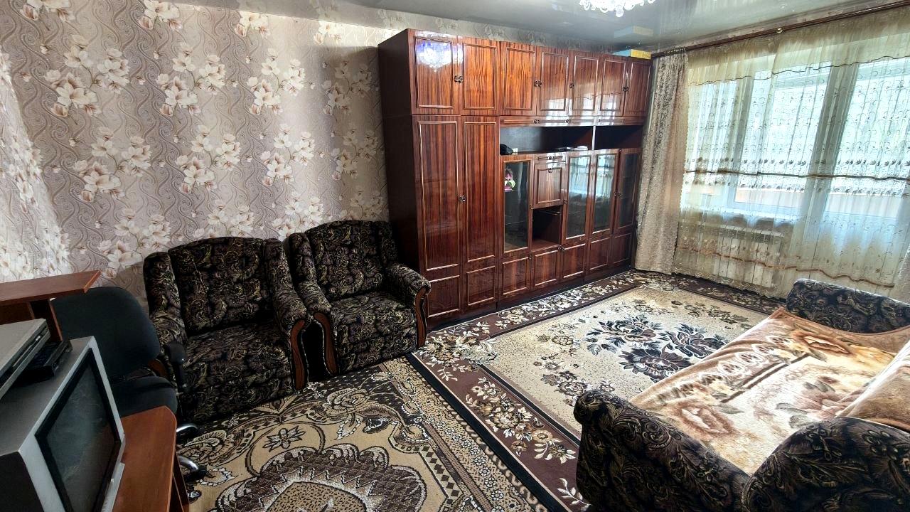 1863246237733067