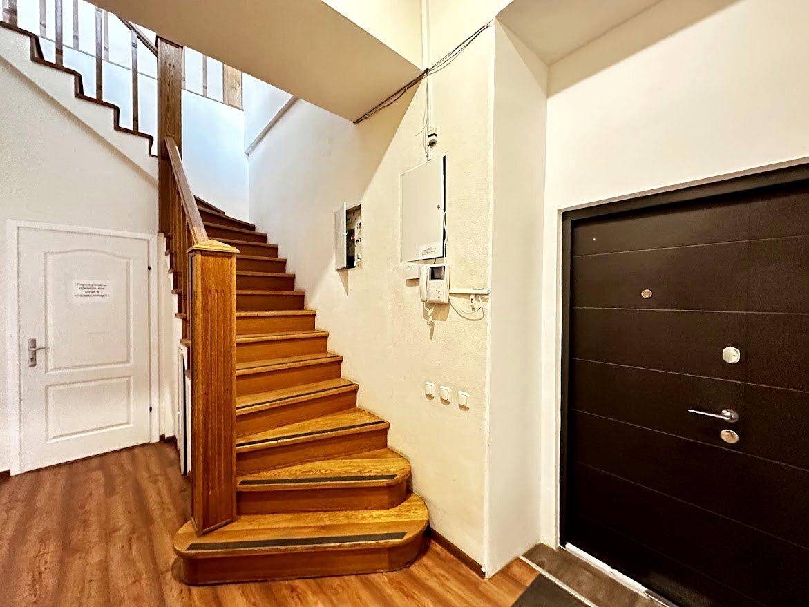 1863249508389366