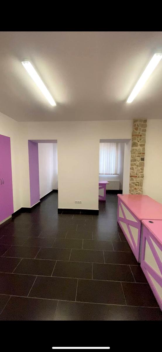 1863251794114293