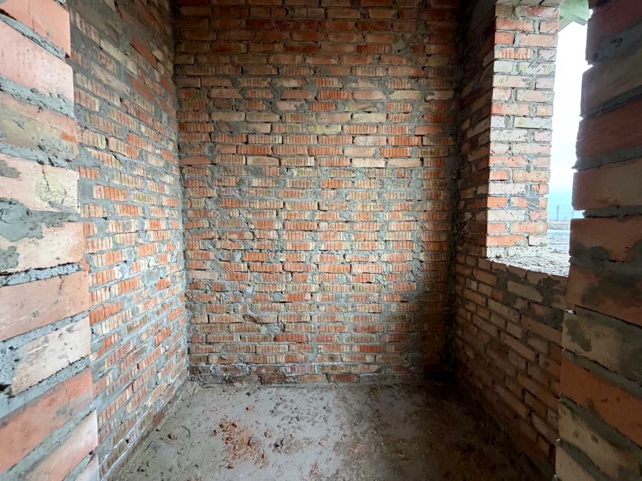 1863252579272253