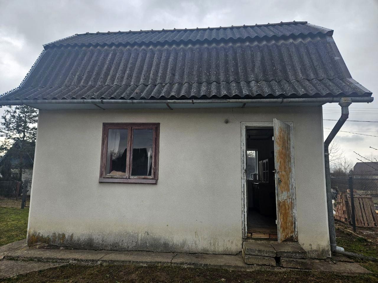 1863254802015353