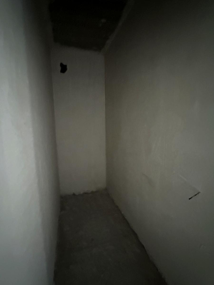 1863257053363912