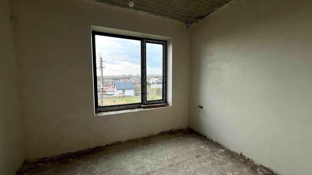 1863259165917526