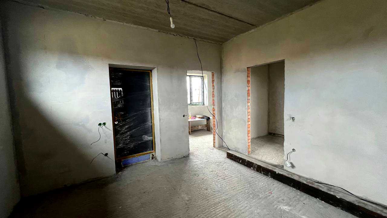 1863259165918646