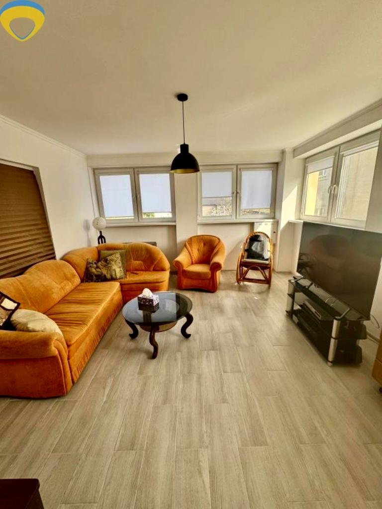 Дом по адресу ул. Бескаравайного (площадь 200 м²) - фото 3 Дом по адресу ул. Бескаравайного (площадь 200 м²) - Atlanta.ua - фото 3