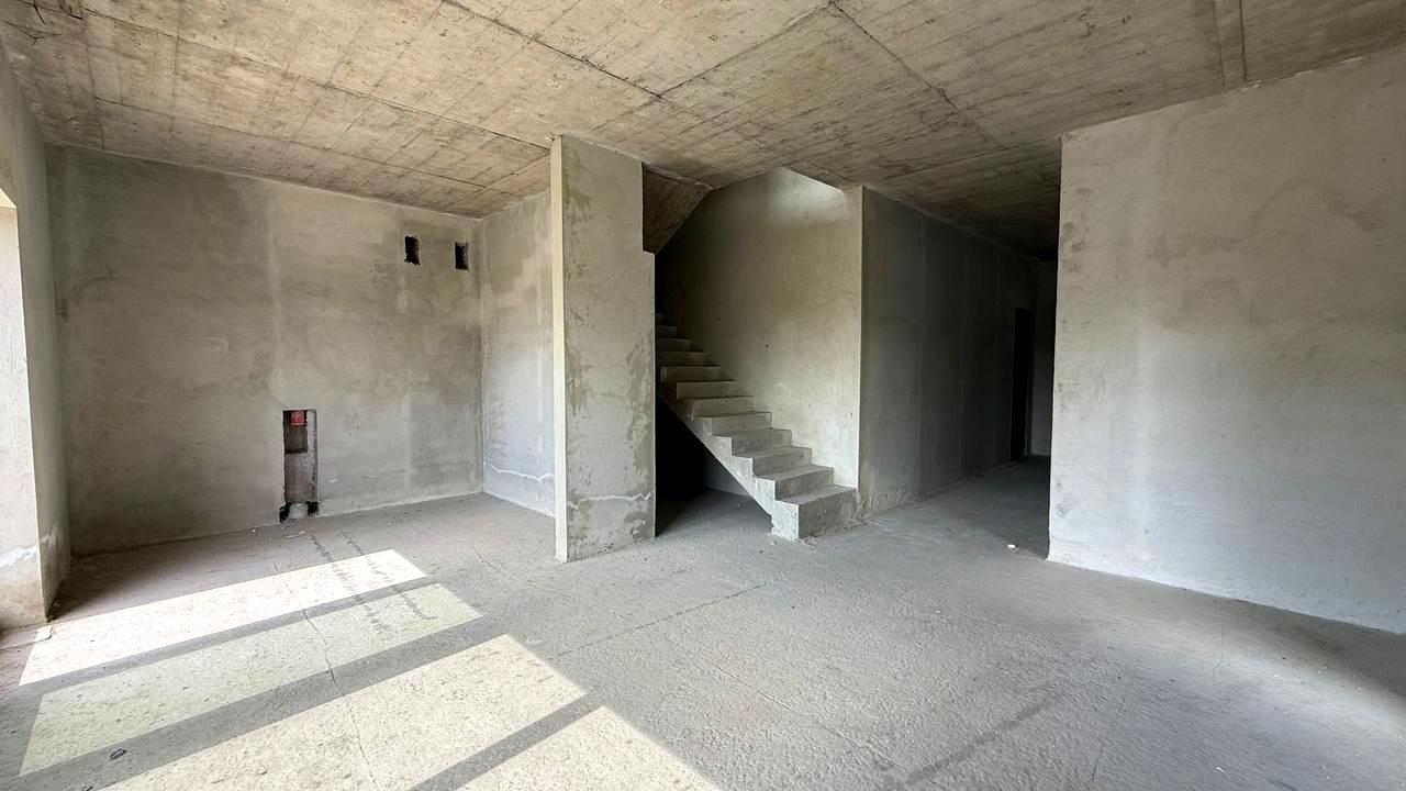 1863286042188414