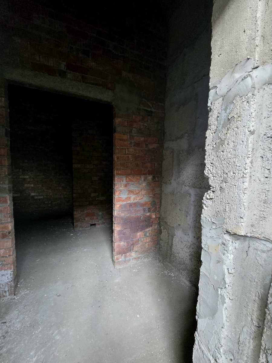1863292839867350