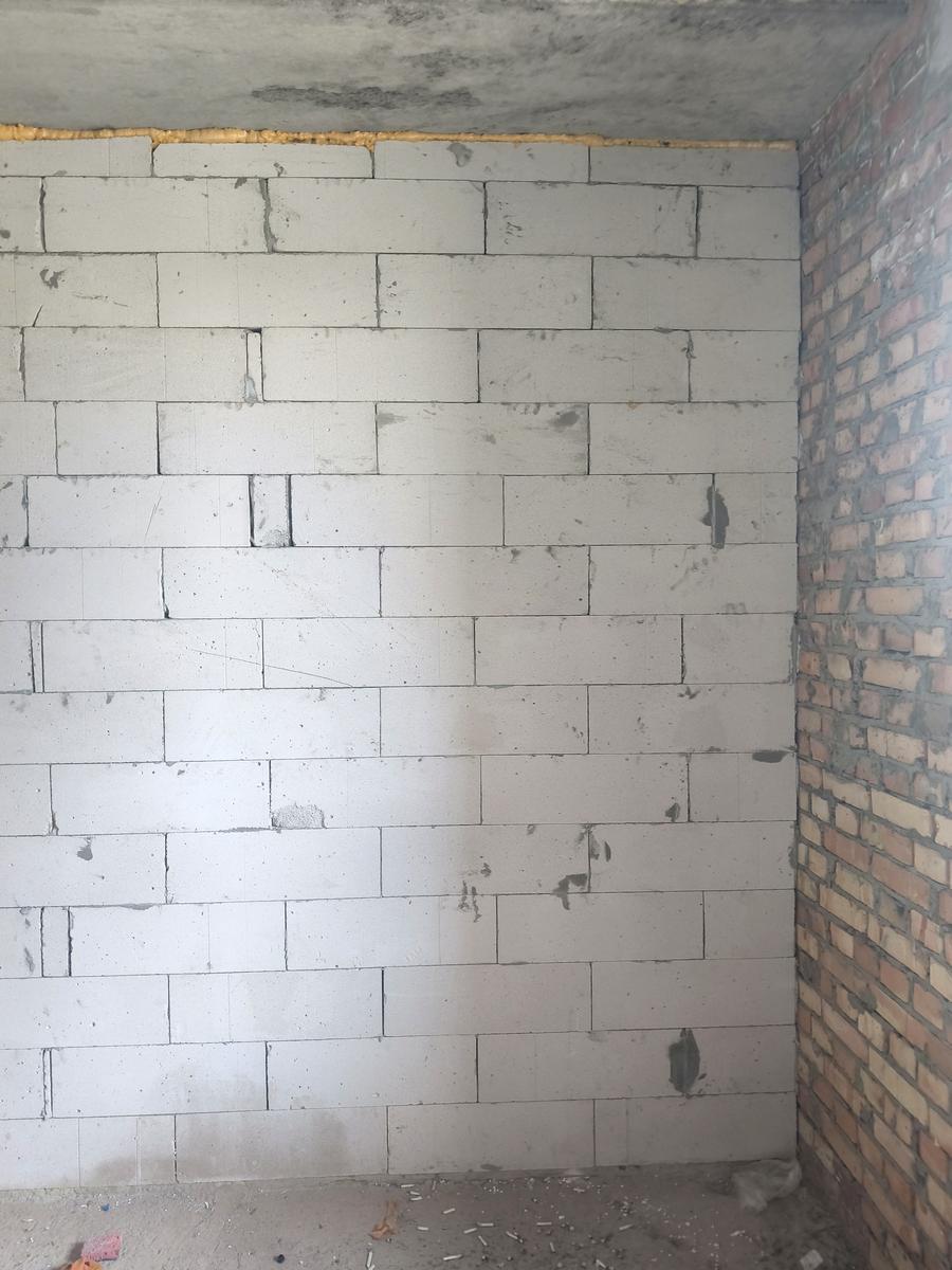 1863335287351505