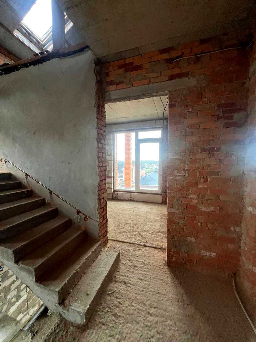 1863336760341202