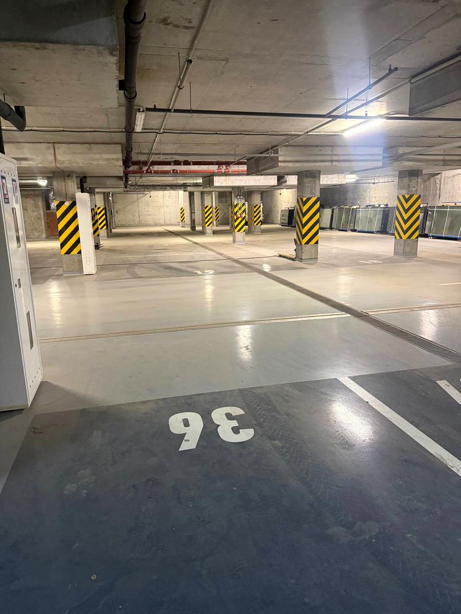 1863337510864502