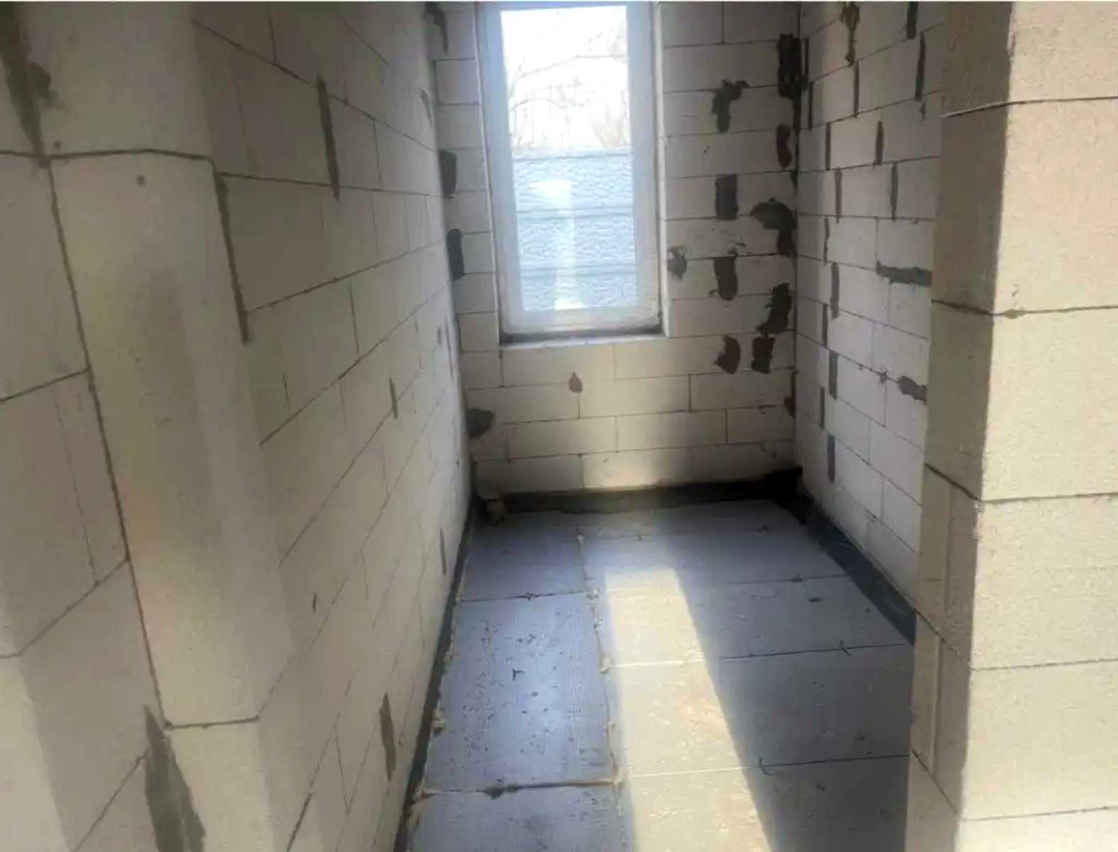 1863337644497465