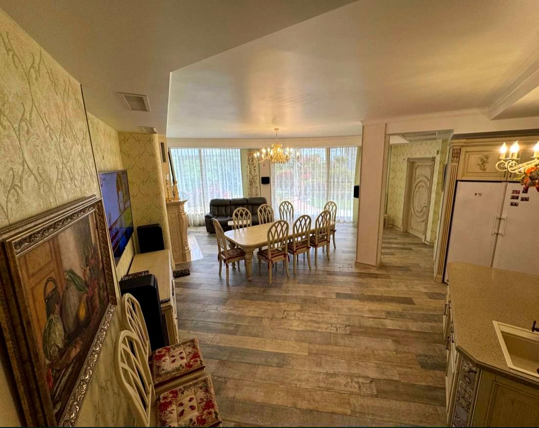 Дом по адресу ул. Приморская (площадь 400 м²) - imageAlt 17 Дом по адресу ул. Приморская (площадь 400 м²) - Atlanta.ua - imageAlt 17