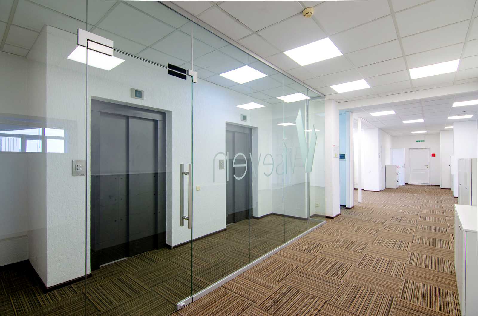 1863353825017002