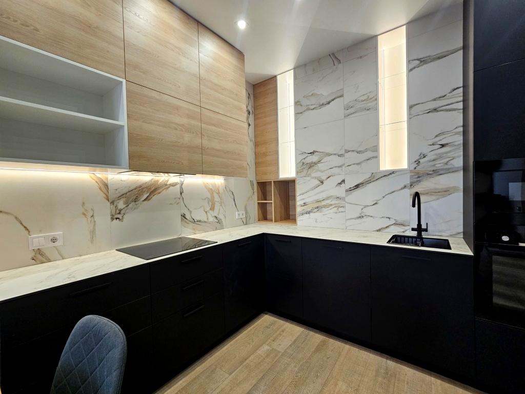 1863354120039852