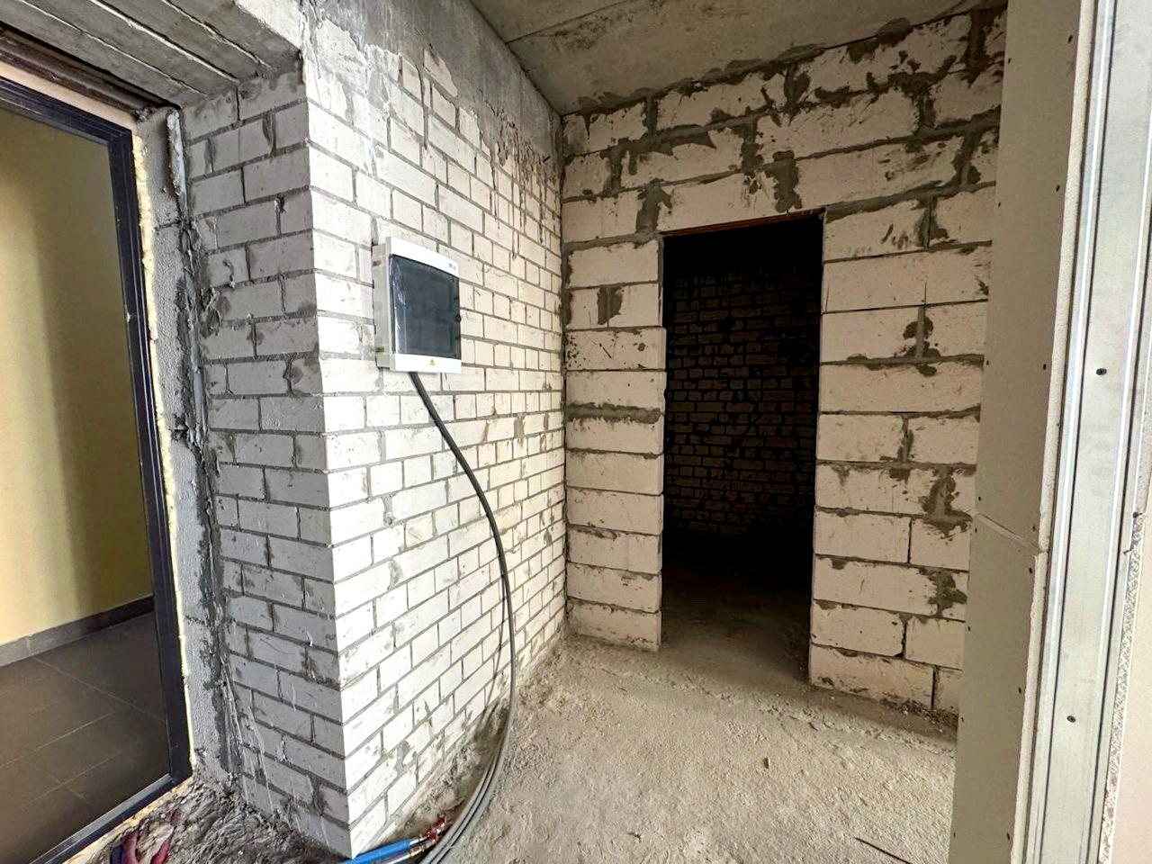 1863354524717475